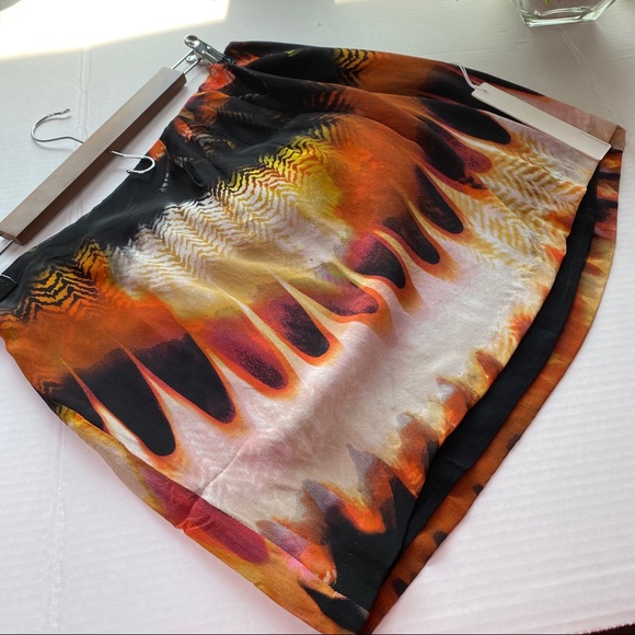 SOLD Revolve Black/multi Skirt size Medium - Picture 3 of 9